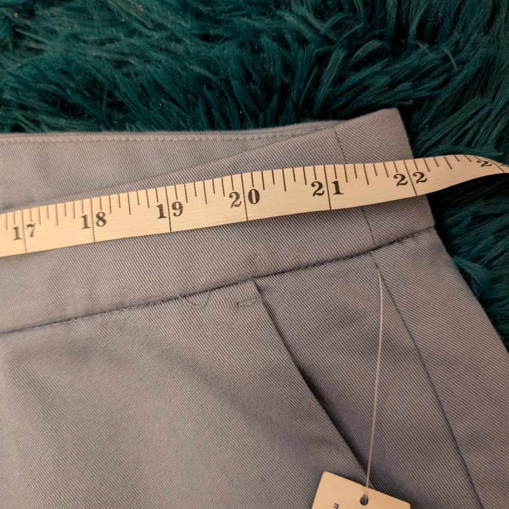 OLD NAVY Shorts in Light Blue Pleat Front High Rise 5 in Inseam Plus Size XXL - Picture 11 of 13